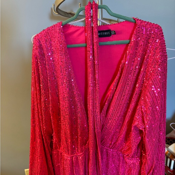 I saw it first plus size sequin dress - Picture 3 of 4